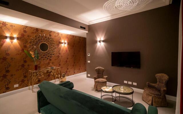 7 Suites