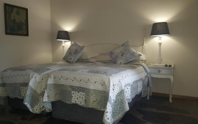 Fever Grove Guest House