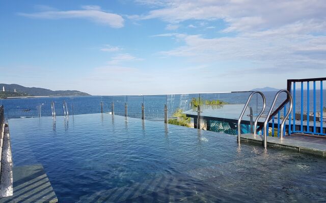 Cani Beach House