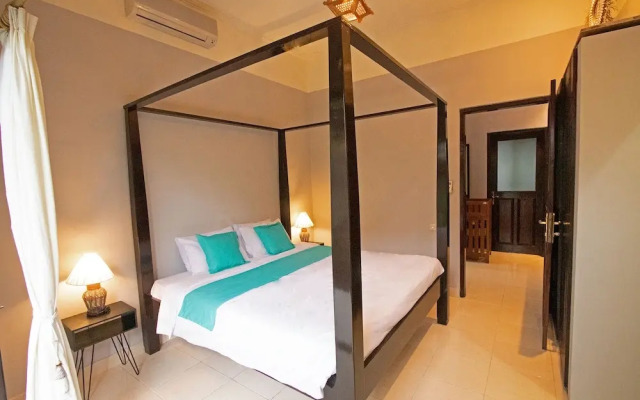 3 BR luxury beachfront with private pool