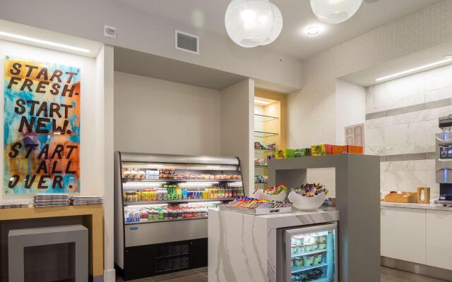 DoubleTree by Hilton Pittsburgh - Cranberry