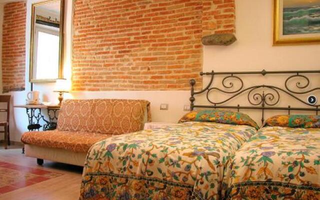 Francamaria Rooms