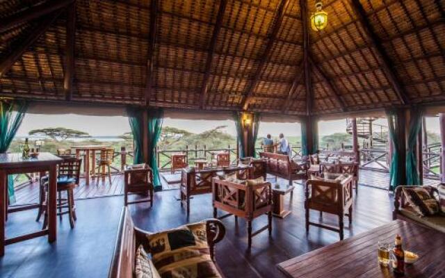 Lake Ndutu Luxury Tented Lodge