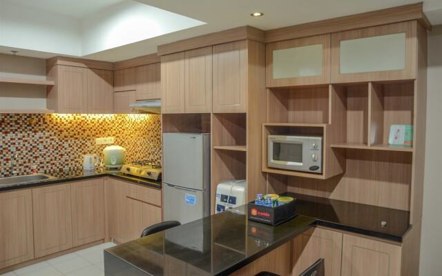 Strategic Location 2 Bedroom The Wave By Travelio