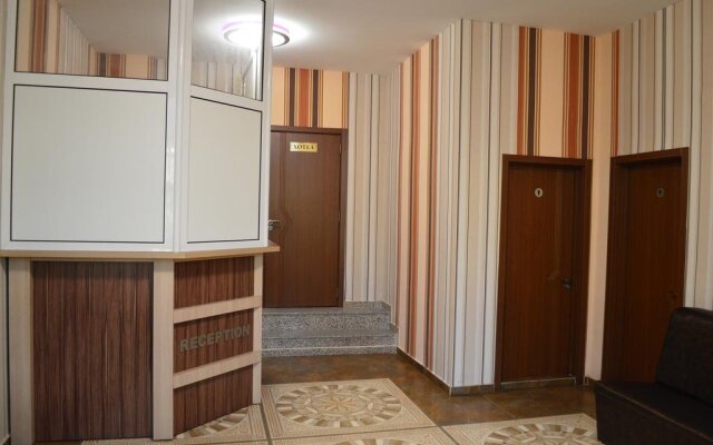 Bon Bon Struma Hotel