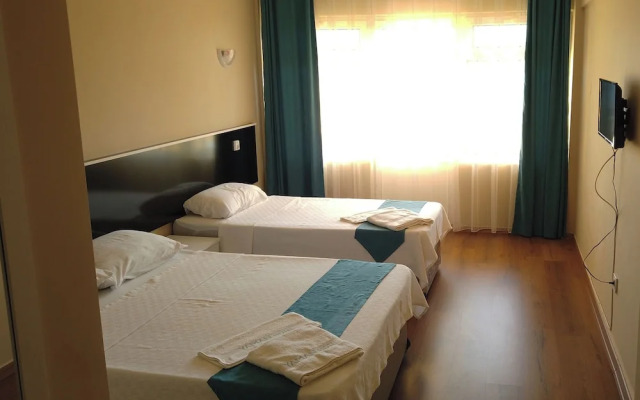 Yaman Beach Hotel