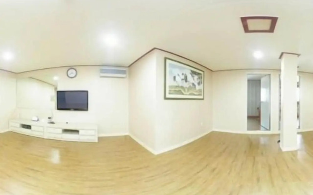 Songnisan Grand Hotel & Condo