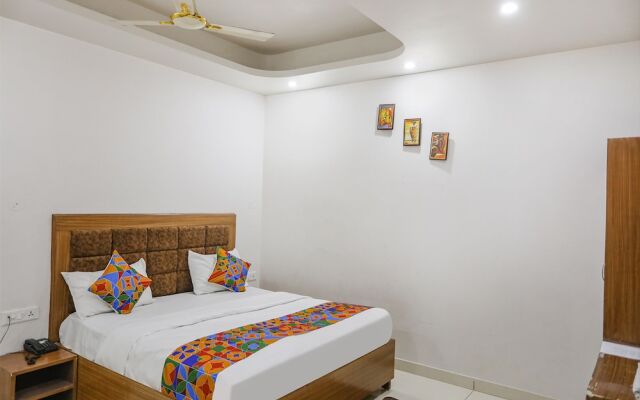 Fabhotel Well Stay