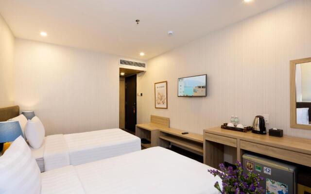 DB Hotel