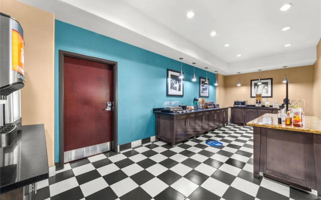 Quality Inn & Suites