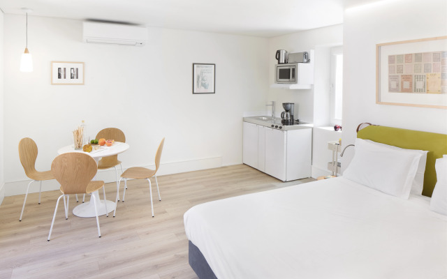 Lisbon Serviced Apartments - Ascensor da Bica