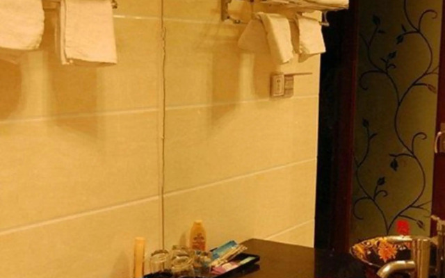 Dongri Yanguang Hotel