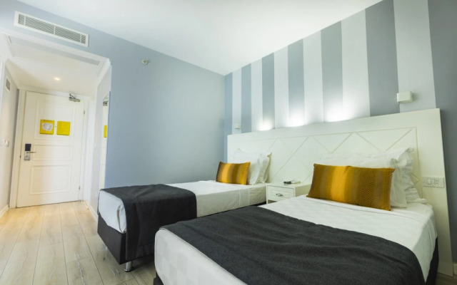 Motto Premium Hotel & Spa