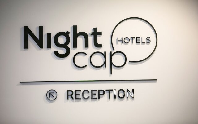 Nightcap at Exeter Hotel