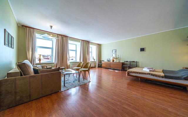 ARent (АРент) на набережной Адмиралтейская