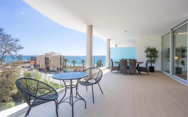 Ensuite The Wave II with Pool and free parking
