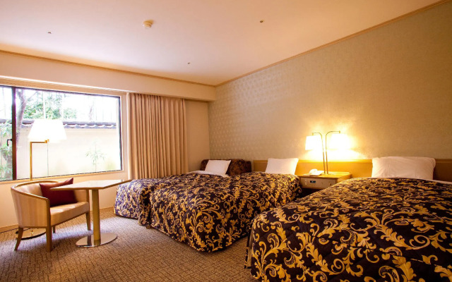 Ranzan Hotel
