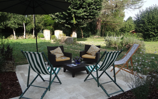 Les Tilleuls - Chambres d'hôtes - La Rochefoucauld