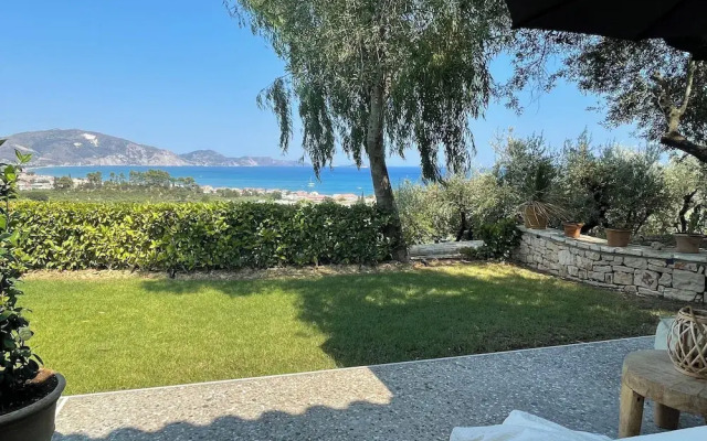 Garden Suite, Beautiful Seaview & Close to Beach