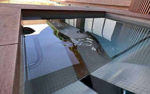 Ansares Hotel