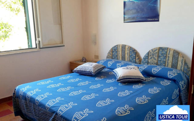 Ustica Tour Apartments and Villas