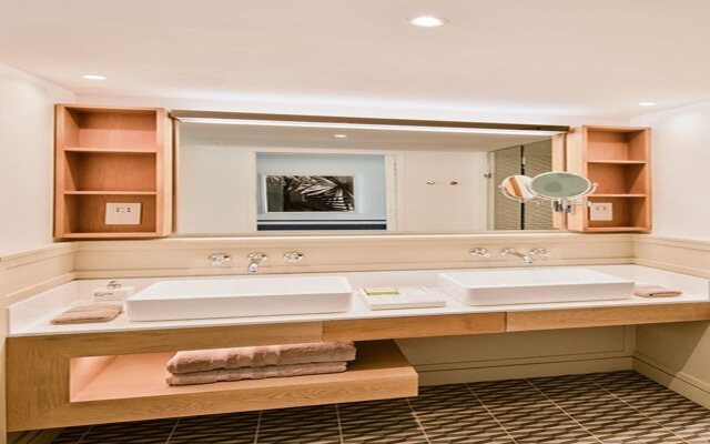 LUX* Grand Gaube