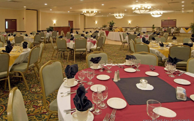 Lockport Hotel
