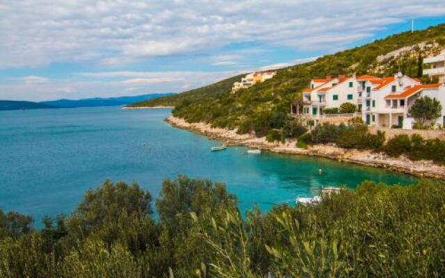 Villa Jadranka with pool and private beach