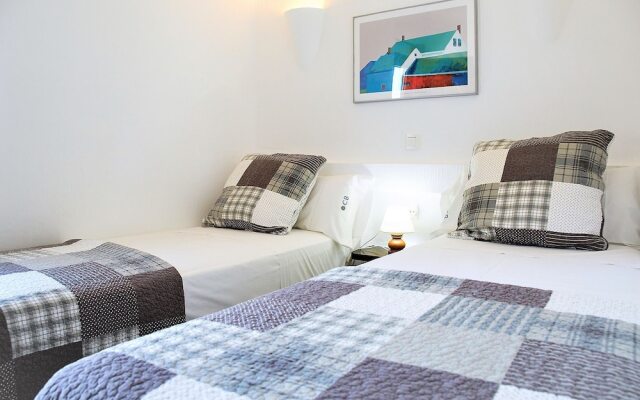 Cozy Holiday Home in Playa de Pals With Swimming Pool