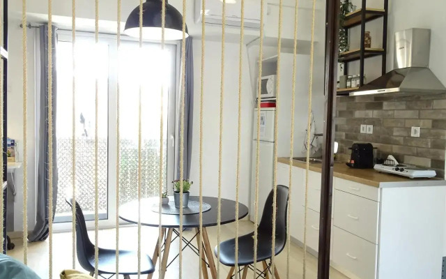Hermes New & Comfy Studio - 25' walk to the Acropolis