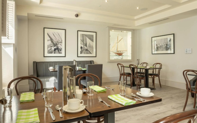The Mariner Hotel