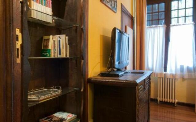 Hostal Ayestaran II