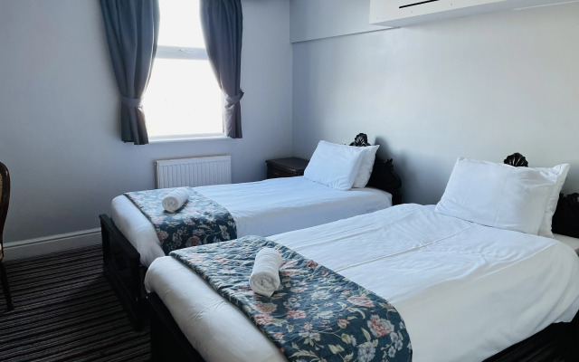 My Place Hotel