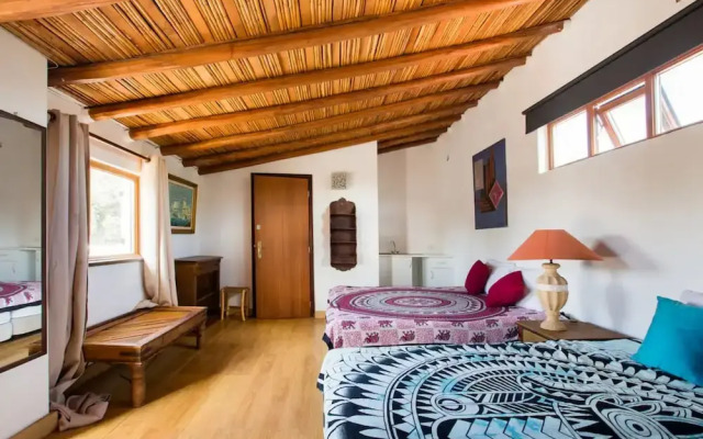 Porches Private Pool Villa 17 Guests