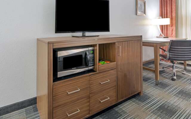 La Quinta Inn & Suites by Wyndham Guthrie