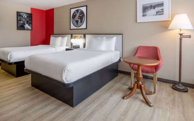 Ramada by Wyndham Rome / Verona