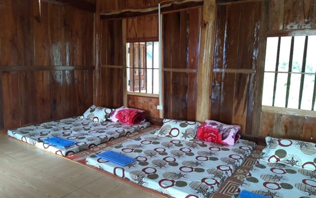Mountain View Homestay - Hostel