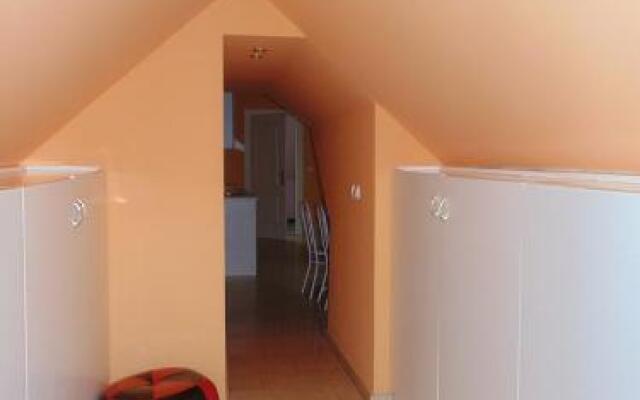 Leander Apartman