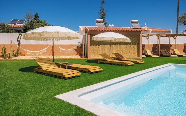 Coral Botique Suites