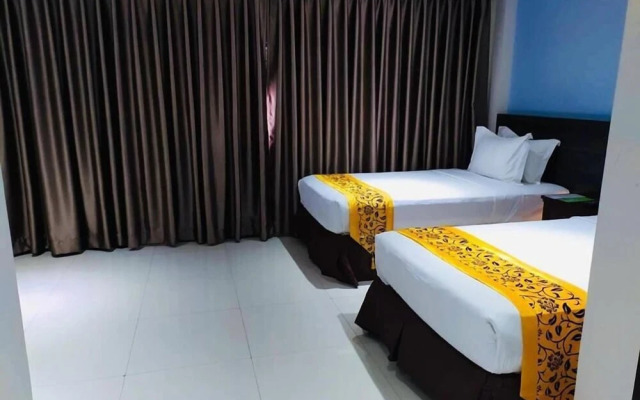 Panorama Summit Hotel