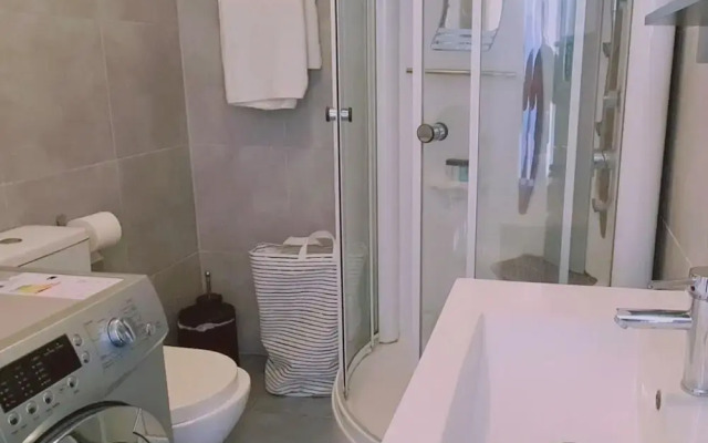 02 LIM - Stay Vivid City Apartment