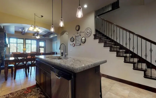 Kolob 3 Bedroom Apts by RedAwning