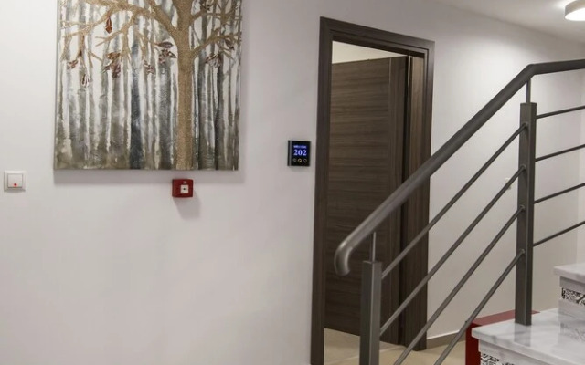DownTown Hotel