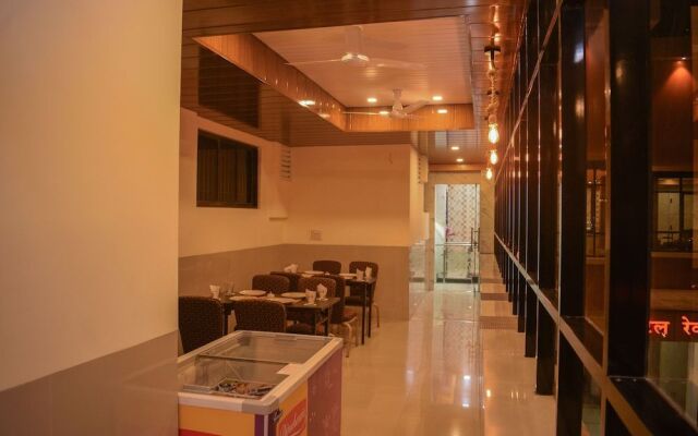 Hotel Rex Plaza
