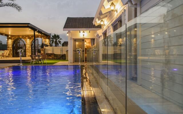 Shala mansion