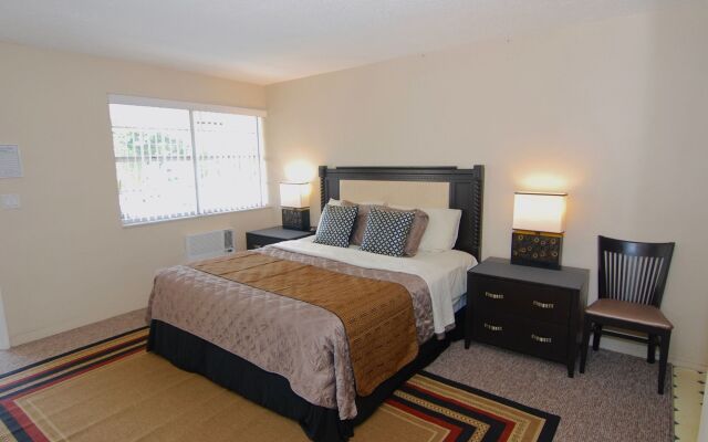 Sheridan Suites Apartments Hotel