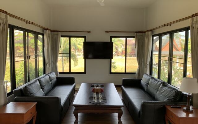 Villa Warin Khao Lak