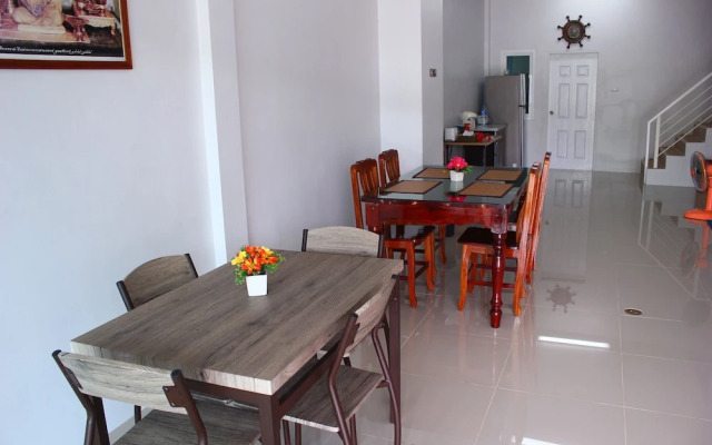 Khaolak Mind Home Hostel - Adults Only