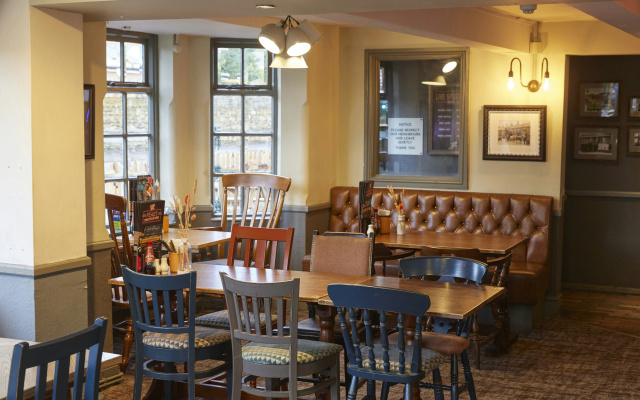 Premier Inn Haydock Park/M6 J23