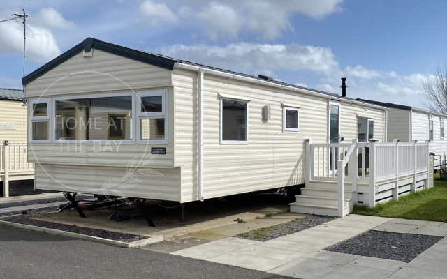 Caravan With Decking At Lyons Robinhood